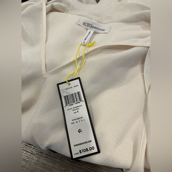 BCBG Shift Dress 🤍 - Picture 13 of 16